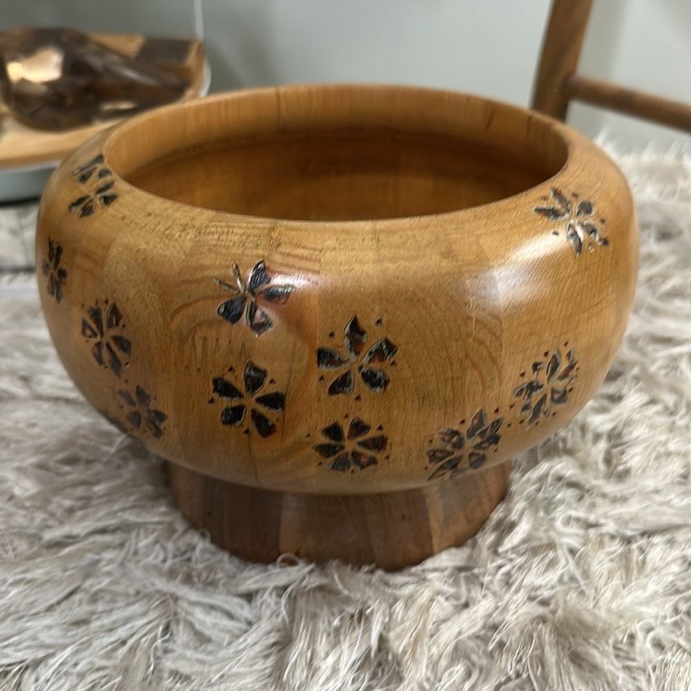 J Des Granges Palmer Alaska Handmade Rustic Wooden Bowl With‎ Floral Pattern - Picture 5 of 17